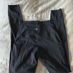 Lululemon leggings with pockets NWOT